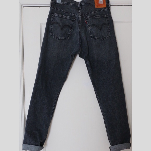 Levi’s - Picture 4 of 5